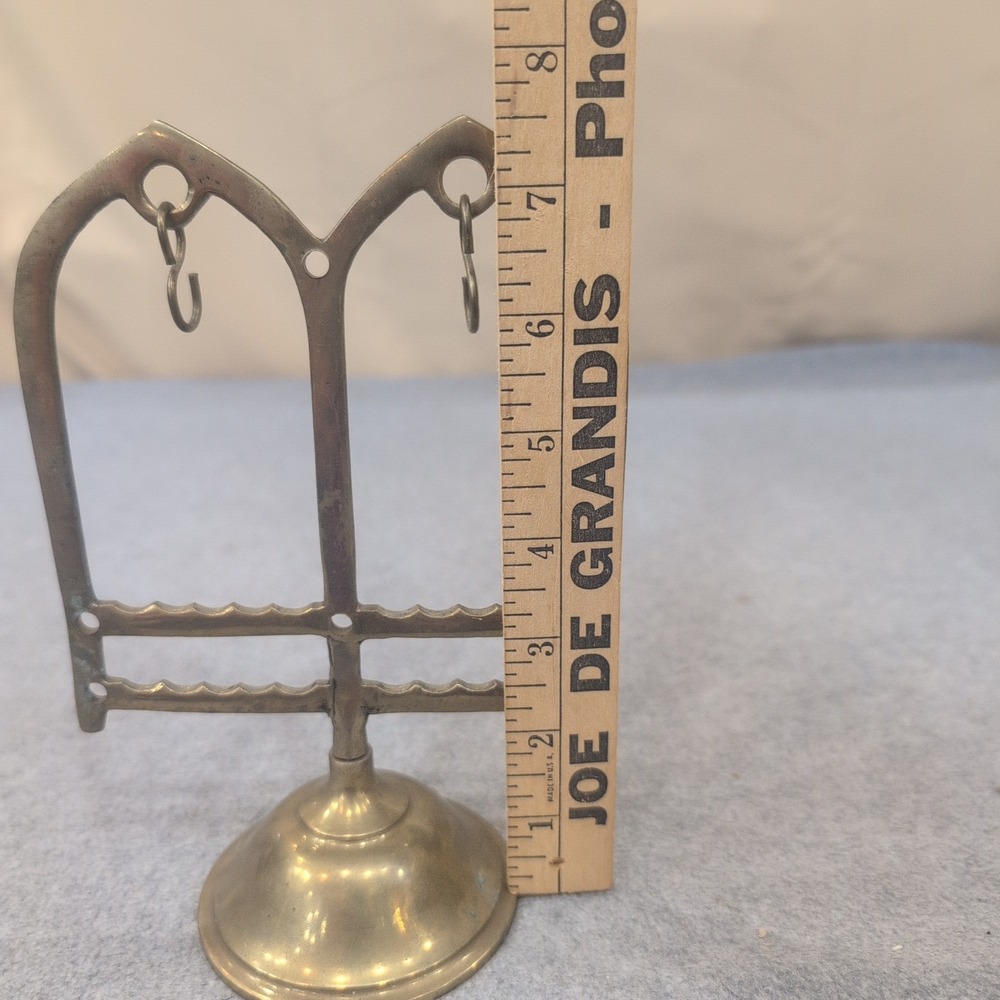 Vintage Brass Gothic Cathedral Arch Earring Stand Jewelry Display Organizer - Picture 6 of 7